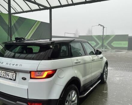 Белый Ленд Ровер Эвок, объемом двигателя 2 л и пробегом 206 тыс. км за 24000 $, фото 1 на Automoto.ua