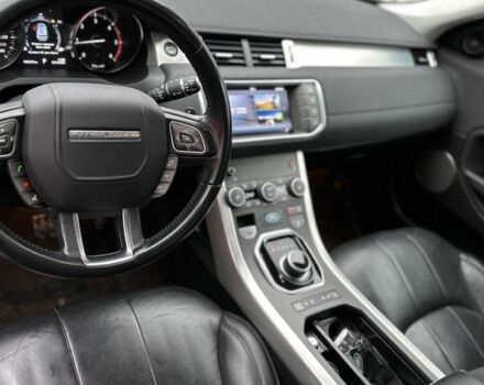 Белый Ленд Ровер Эвок, объемом двигателя 2 л и пробегом 206 тыс. км за 24000 $, фото 6 на Automoto.ua