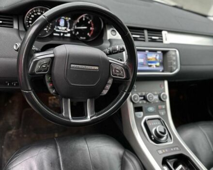 Белый Ленд Ровер Эвок, объемом двигателя 2 л и пробегом 206 тыс. км за 24000 $, фото 5 на Automoto.ua