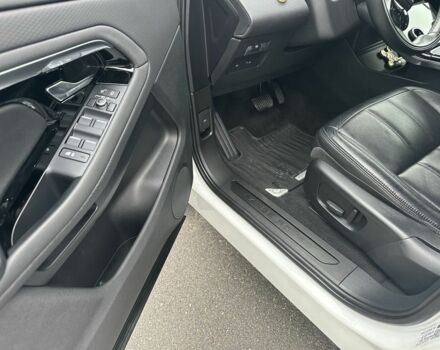 Білий Ленд Ровер Евок, об'ємом двигуна 2 л та пробігом 92 тис. км за 34000 $, фото 15 на Automoto.ua