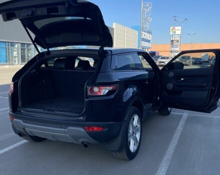 Черный Ленд Ровер Эвок, объемом двигателя 2 л и пробегом 214 тыс. км за 13500 $, фото 4 на Automoto.ua