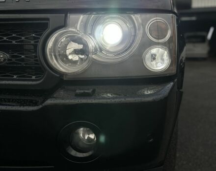 Черный Ленд Ровер Эвок, объемом двигателя 4.2 л и пробегом 307 тыс. км за 8999 $, фото 5 на Automoto.ua