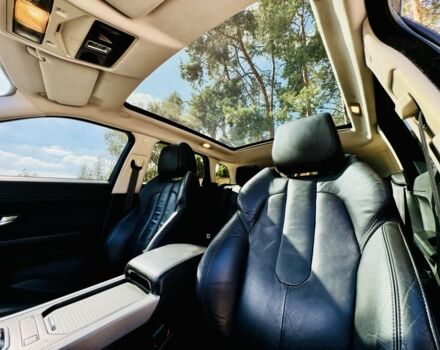 Черный Ленд Ровер Эвок, объемом двигателя 2 л и пробегом 201 тыс. км за 14999 $, фото 12 на Automoto.ua