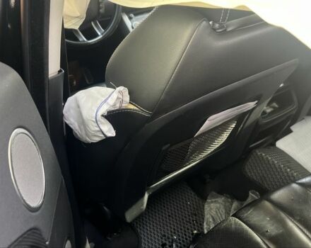 Черный Ленд Ровер Эвок, объемом двигателя 2.2 л и пробегом 170 тыс. км за 8700 $, фото 5 на Automoto.ua