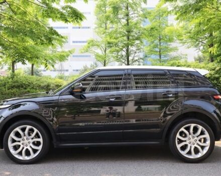 Черный Ленд Ровер Эвок, объемом двигателя 2.2 л и пробегом 78 тыс. км за 25500 $, фото 5 на Automoto.ua
