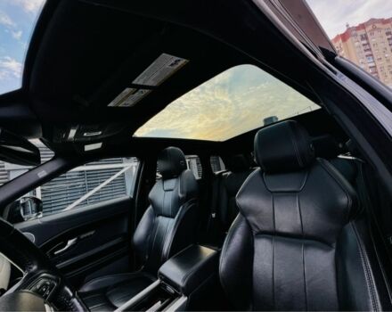 Черный Ленд Ровер Эвок, объемом двигателя 2 л и пробегом 96 тыс. км за 18500 $, фото 7 на Automoto.ua