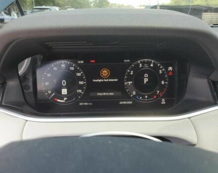 Черный Ленд Ровер Эвок, объемом двигателя 2 л и пробегом 31 тыс. км за 9000 $, фото 8 на Automoto.ua