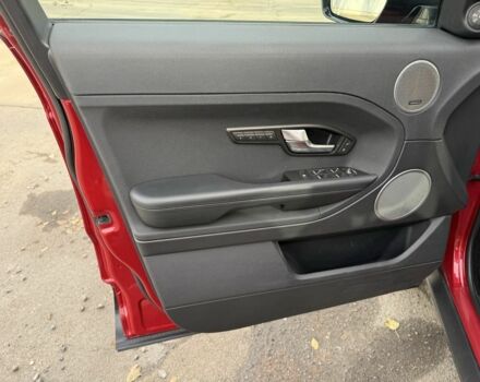 Червоний Ленд Ровер Евок, об'ємом двигуна 2.2 л та пробігом 176 тис. км за 15900 $, фото 12 на Automoto.ua