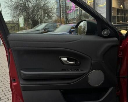 Красный Ленд Ровер Эвок, объемом двигателя 2 л и пробегом 147 тыс. км за 18300 $, фото 5 на Automoto.ua