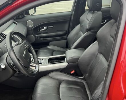 Красный Ленд Ровер Эвок, объемом двигателя 2 л и пробегом 133 тыс. км за 18500 $, фото 5 на Automoto.ua