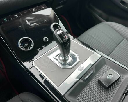 Красный Ленд Ровер Эвок, объемом двигателя 2 л и пробегом 84 тыс. км за 33900 $, фото 11 на Automoto.ua