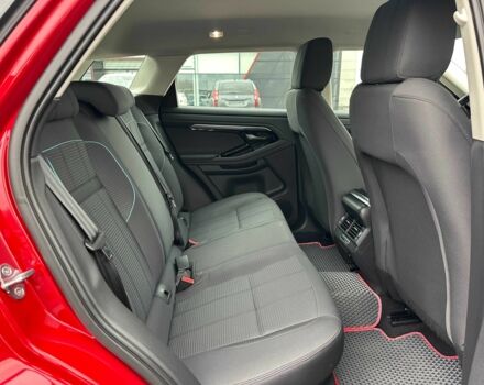 Красный Ленд Ровер Эвок, объемом двигателя 2 л и пробегом 84 тыс. км за 33900 $, фото 15 на Automoto.ua