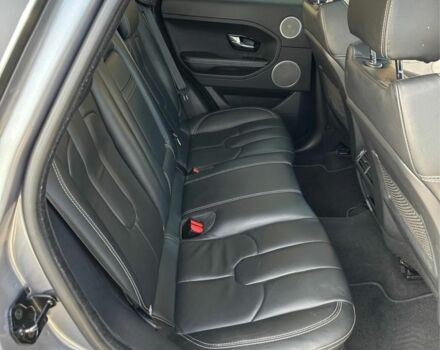 Серый Ленд Ровер Эвок, объемом двигателя 2.2 л и пробегом 217 тыс. км за 18000 $, фото 6 на Automoto.ua