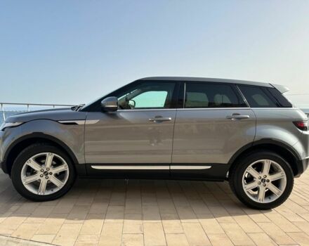 Серый Ленд Ровер Эвок, объемом двигателя 2.2 л и пробегом 217 тыс. км за 18000 $, фото 2 на Automoto.ua