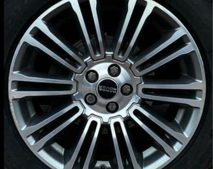 Серый Ленд Ровер Эвок, объемом двигателя 2.2 л и пробегом 217 тыс. км за 18000 $, фото 7 на Automoto.ua