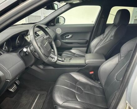 Серый Ленд Ровер Эвок, объемом двигателя 2 л и пробегом 132 тыс. км за 12500 $, фото 2 на Automoto.ua