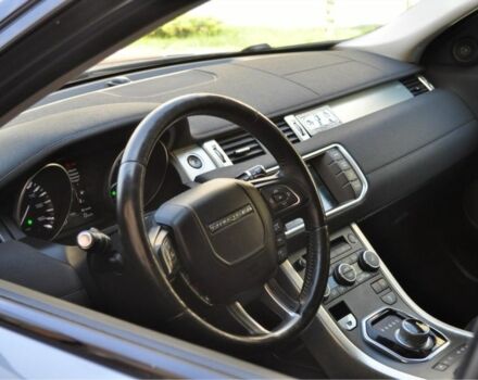 Серый Ленд Ровер Эвок, объемом двигателя 2 л и пробегом 250 тыс. км за 15500 $, фото 7 на Automoto.ua