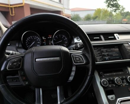 Ленд Ровер Эвок 2015 в Ивано-Франковске на Automoto.ua Серый Ленд Ровер Эвок, объемом двигателя 2 л и пробегом 178 тыс. км за 15350 $, фото 6 на Automoto.ua