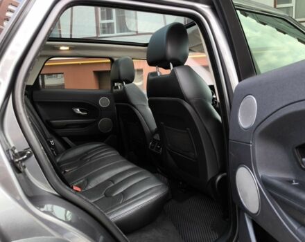 Ленд Ровер Эвок 2015 в Ивано-Франковске на Automoto.ua Серый Ленд Ровер Эвок, объемом двигателя 2 л и пробегом 178 тыс. км за 15350 $, фото 5 на Automoto.ua