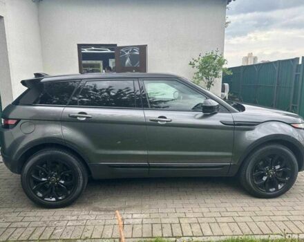 Серый Ленд Ровер Эвок, объемом двигателя 2 л и пробегом 138 тыс. км за 18500 $, фото 2 на Automoto.ua