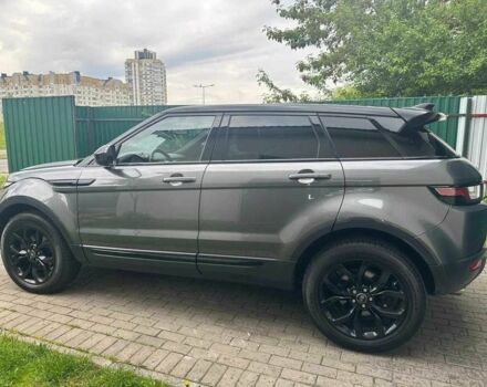 Серый Ленд Ровер Эвок, объемом двигателя 2 л и пробегом 138 тыс. км за 18500 $, фото 4 на Automoto.ua