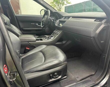 Серый Ленд Ровер Эвок, объемом двигателя 2 л и пробегом 138 тыс. км за 18500 $, фото 5 на Automoto.ua