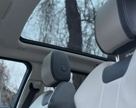 Сірий Ленд Ровер Евок, об'ємом двигуна 2 л та пробігом 67 тис. км за 25000 $, фото 4 на Automoto.ua