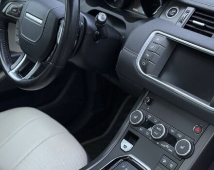 Сірий Ленд Ровер Евок, об'ємом двигуна 2 л та пробігом 67 тис. км за 25000 $, фото 2 на Automoto.ua