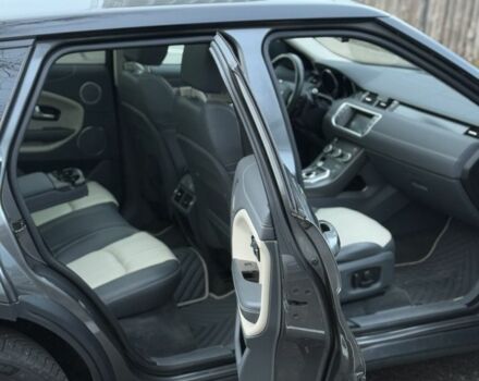 Сірий Ленд Ровер Евок, об'ємом двигуна 2 л та пробігом 67 тис. км за 25000 $, фото 3 на Automoto.ua