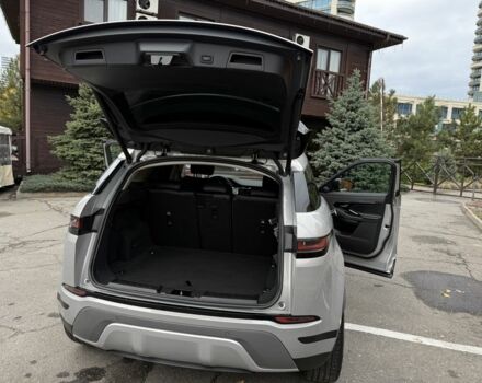 Серый Ленд Ровер Эвок, объемом двигателя 2 л и пробегом 106 тыс. км за 35999 $, фото 6 на Automoto.ua