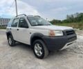 Білий Ленд Ровер Freelander, об'ємом двигуна 2 л та пробігом 214 тис. км за 3750 $, фото 1 на Automoto.ua