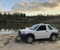 Білий Ленд Ровер Freelander, об'ємом двигуна 2 л та пробігом 314 тис. км за 5000 $, фото 1 на Automoto.ua