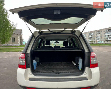 Ленд Ровер Фрилендер 2008 в Ровно на Automoto.ua Белый Ленд Ровер Фрилендер, объемом двигателя 2.2 л и пробегом 340 тыс. км за 4900 $, фото 8 на Automoto.ua