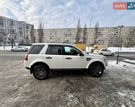Белый Ленд Ровер Фрилендер, объемом двигателя 2.18 л и пробегом 296 тыс. км за 10900 $, фото 8 на Automoto.ua