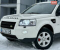 Белый Ленд Ровер Фрилендер, объемом двигателя 2.2 л и пробегом 190 тыс. км за 11500 $, фото 8 на Automoto.ua