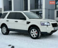 Белый Ленд Ровер Фрилендер, объемом двигателя 2.2 л и пробегом 190 тыс. км за 11500 $, фото 12 на Automoto.ua