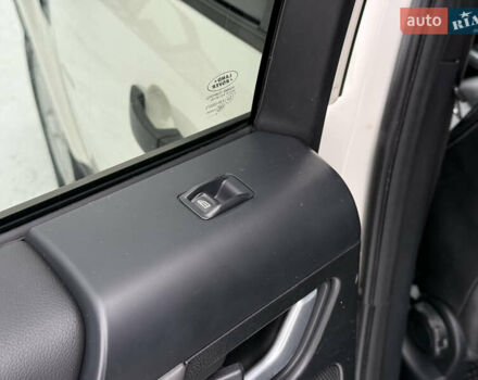 Белый Ленд Ровер Фрилендер, объемом двигателя 2.2 л и пробегом 190 тыс. км за 11500 $, фото 62 на Automoto.ua