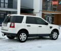 Белый Ленд Ровер Фрилендер, объемом двигателя 2.2 л и пробегом 190 тыс. км за 11500 $, фото 10 на Automoto.ua