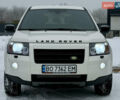 Белый Ленд Ровер Фрилендер, объемом двигателя 2.2 л и пробегом 190 тыс. км за 11500 $, фото 5 на Automoto.ua