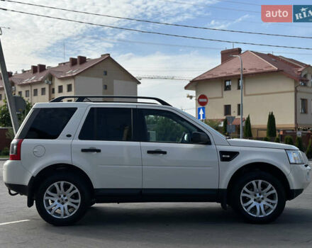 Білий Ленд Ровер Freelander, об'ємом двигуна 0 л та пробігом 299 тис. км за 11500 $, фото 1 на Automoto.ua