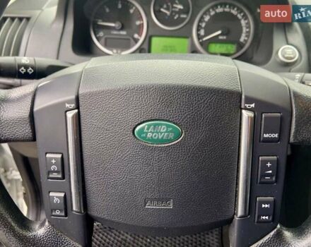 Білий Ленд Ровер Freelander, об'ємом двигуна 2.2 л та пробігом 240 тис. км за 12500 $, фото 35 на Automoto.ua