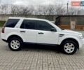 Білий Ленд Ровер Freelander, об'ємом двигуна 2.2 л та пробігом 240 тис. км за 12500 $, фото 18 на Automoto.ua