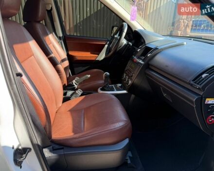 Белый Ленд Ровер Фрилендер, объемом двигателя 2.18 л и пробегом 279 тыс. км за 9699 $, фото 45 на Automoto.ua