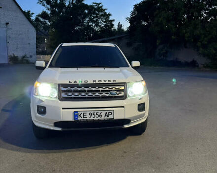 Белый Ленд Ровер Фрилендер, объемом двигателя 2.18 л и пробегом 198 тыс. км за 12600 $, фото 5 на Automoto.ua