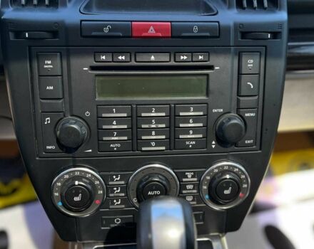 Білий Ленд Ровер Freelander, об'ємом двигуна 3.2 л та пробігом 198 тис. км за 13003 $, фото 14 на Automoto.ua
