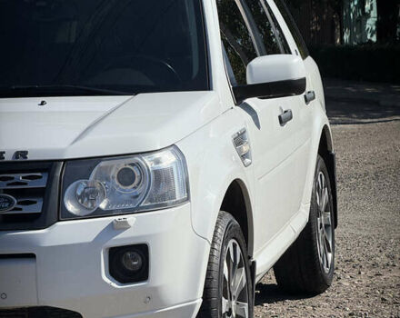 Білий Ленд Ровер Freelander, об'ємом двигуна 2.18 л та пробігом 170 тис. км за 12999 $, фото 7 на Automoto.ua