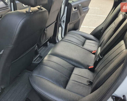 Білий Ленд Ровер Freelander, об'ємом двигуна 3.19 л та пробігом 128 тис. км за 11300 $, фото 14 на Automoto.ua
