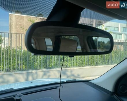Білий Ленд Ровер Freelander, об'ємом двигуна 2.18 л та пробігом 350 тис. км за 11000 $, фото 28 на Automoto.ua