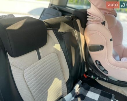 Білий Ленд Ровер Freelander, об'ємом двигуна 2.18 л та пробігом 350 тис. км за 11000 $, фото 22 на Automoto.ua