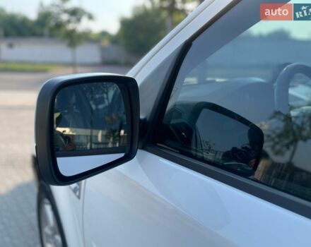 Білий Ленд Ровер Freelander, об'ємом двигуна 2.18 л та пробігом 350 тис. км за 11000 $, фото 30 на Automoto.ua